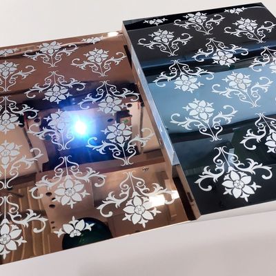 Laser CNC de grabado en rejilla para la placa de acero inoxidable decorativa de color más grande del mundo