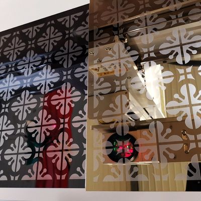Máquina de grabado con láser para la decoración de puertas de ascensores