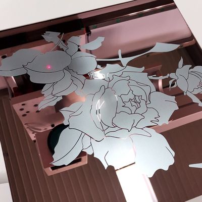 Máquina de grabado con láser de aluminio de 1300 mm * 2500 mm para decoración de paredes