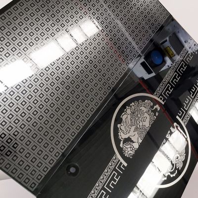 Máquina de marcado por láser de fibra de 1325nm para objetos metálicos